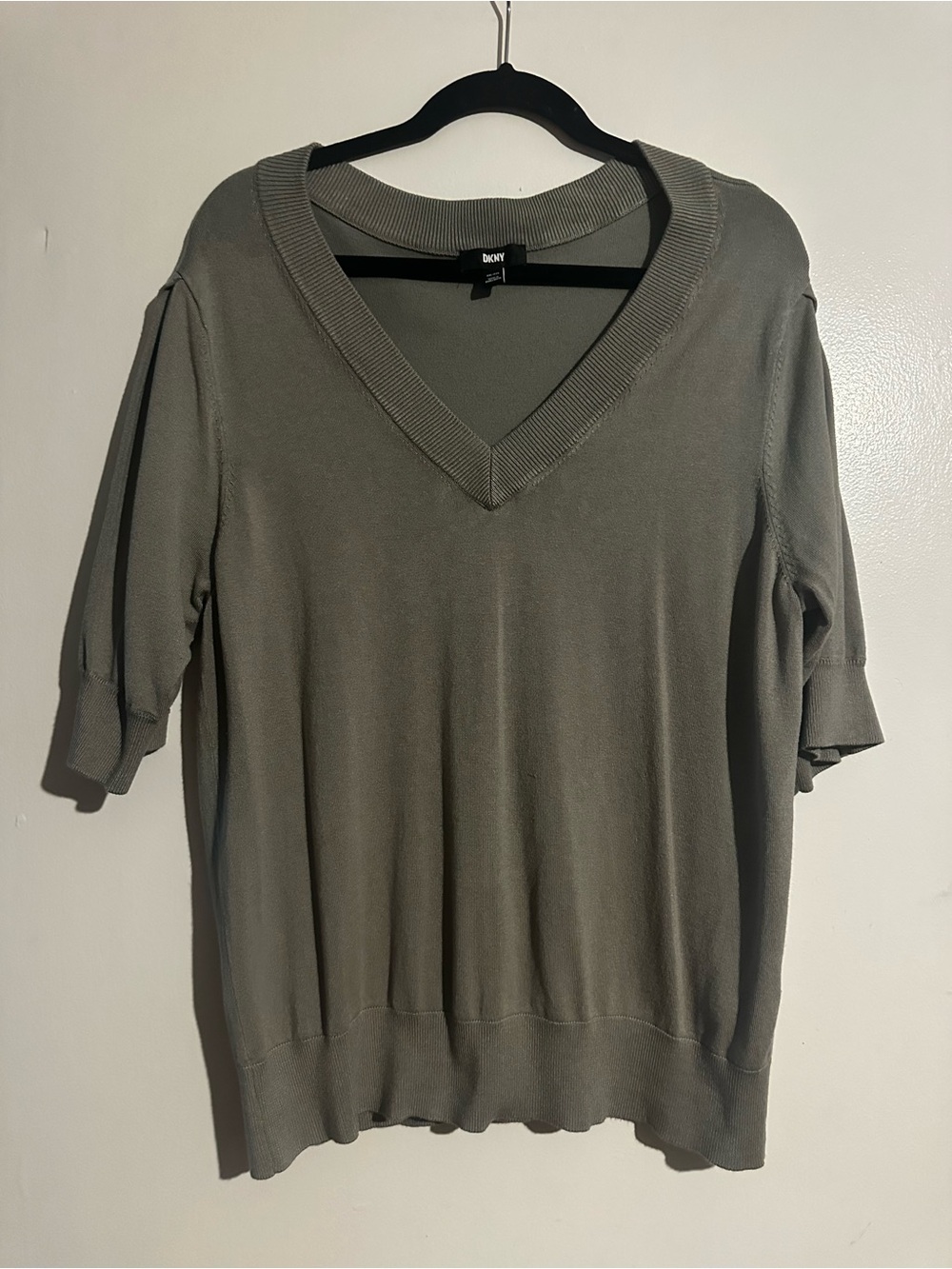 DKNY Olive Green V-Neck Short Sleeve Sweater Top
